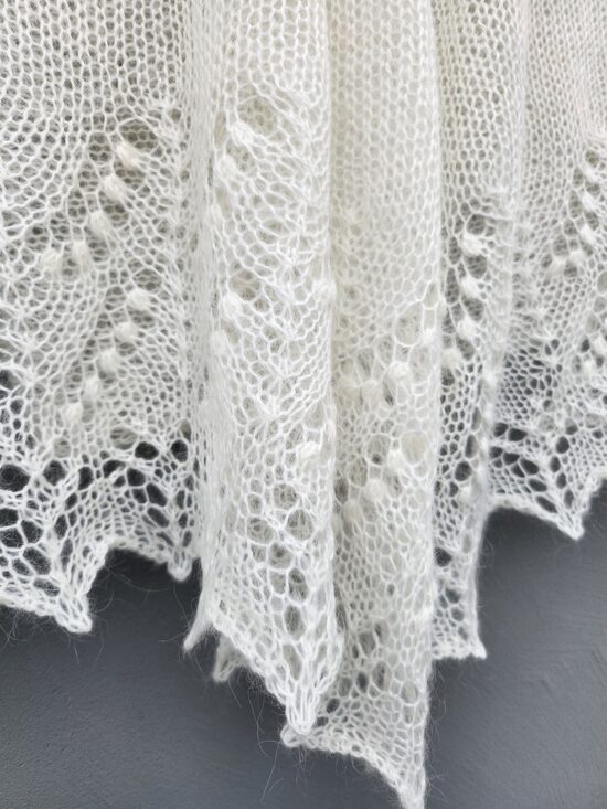 Šalle "Bezdelīgaste"