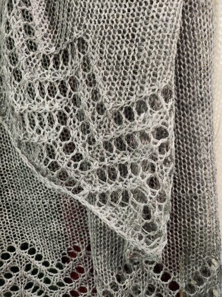 Šalle "Klasika" pelēka